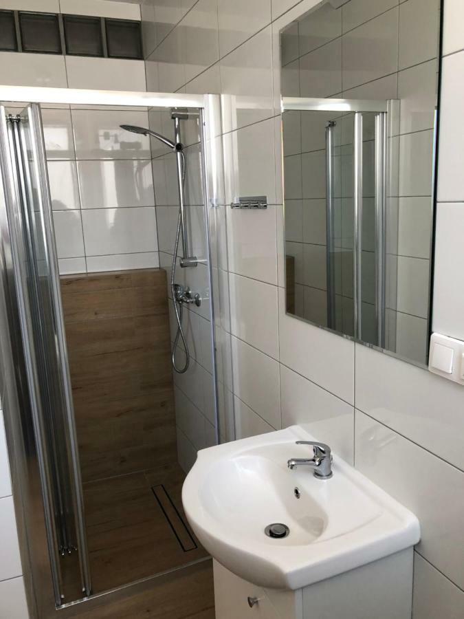 Zefir Pokoje Daire Unieście Dış mekan fotoğraf